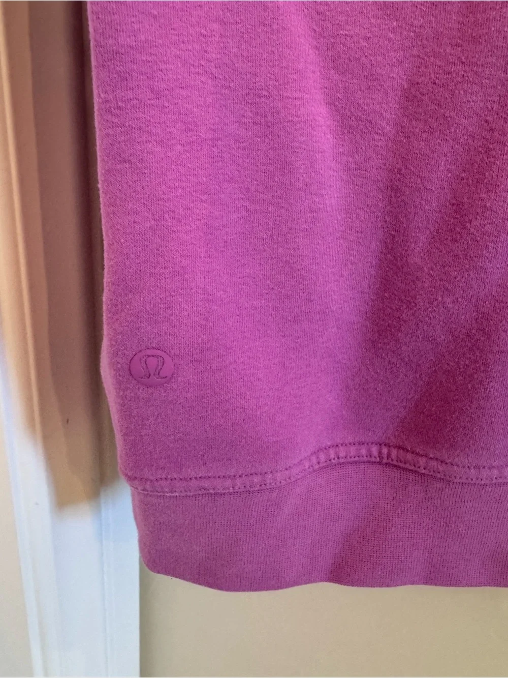 Lululemon Scuba Oversized Hoodie • Pink • Size Medium - Picture 4 of 5